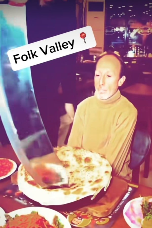Folk Valley